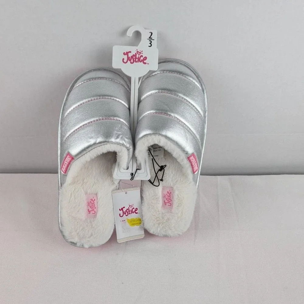 NEW‎ JUSTICE GIRLS SILVER AND PINK SLIPPERS 2/3